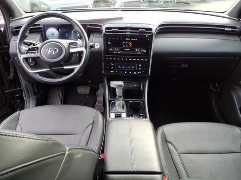 Certified 2022 Hyundai Santa Cruz Limited image 7