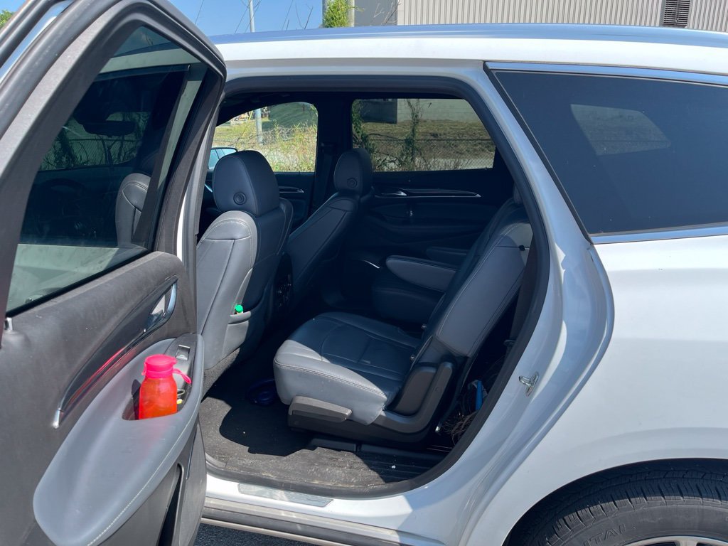 Used 2022 Buick Enclave Premium FWD image 11