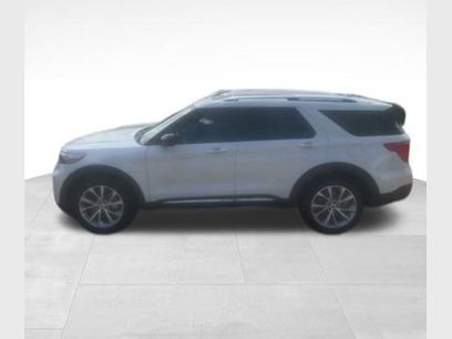 Used 2023 Ford Explorer Platinum w/ Technology Package
