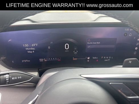 Used 2025 Buick Enclave Preferred AWD/4WD image 16