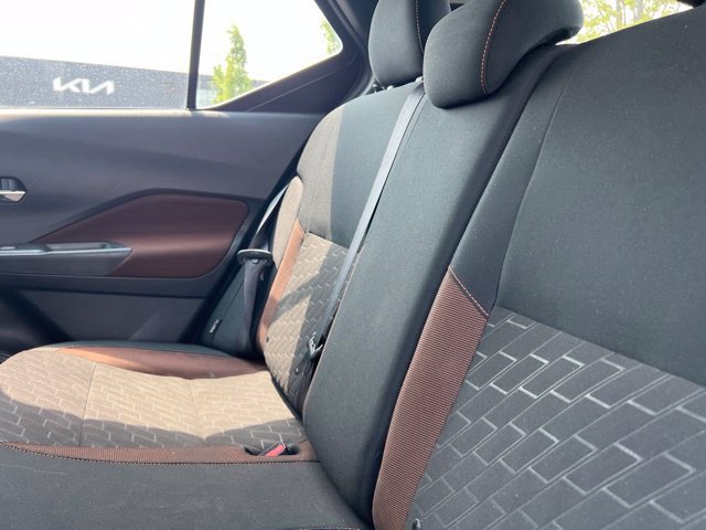 Used 2024 Nissan Kicks SR FWD image 28