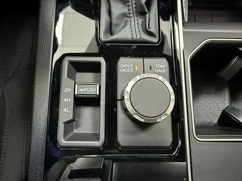 New 2026 Toyota Tundra SR5 w/ SR5 Convenience Package image 23