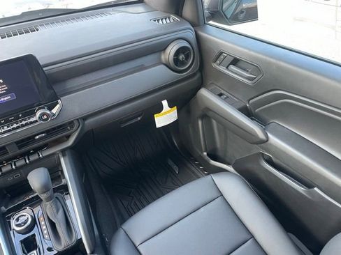 New 2026 Chevrolet Colorado Trail Boss AWD/4WD image 16