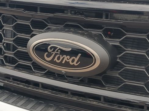 New 2026 Ford F250 Lariat image 23