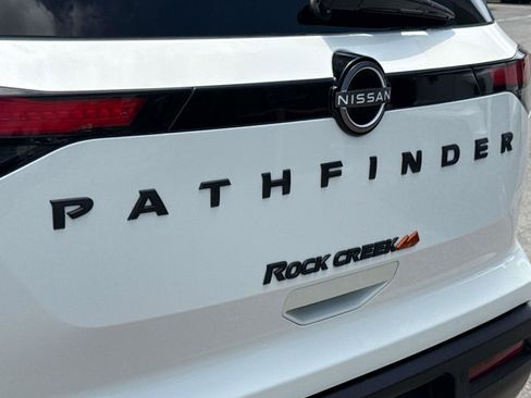 Used 2023 Nissan Pathfinder Rock Creek AWD/4WD image 6