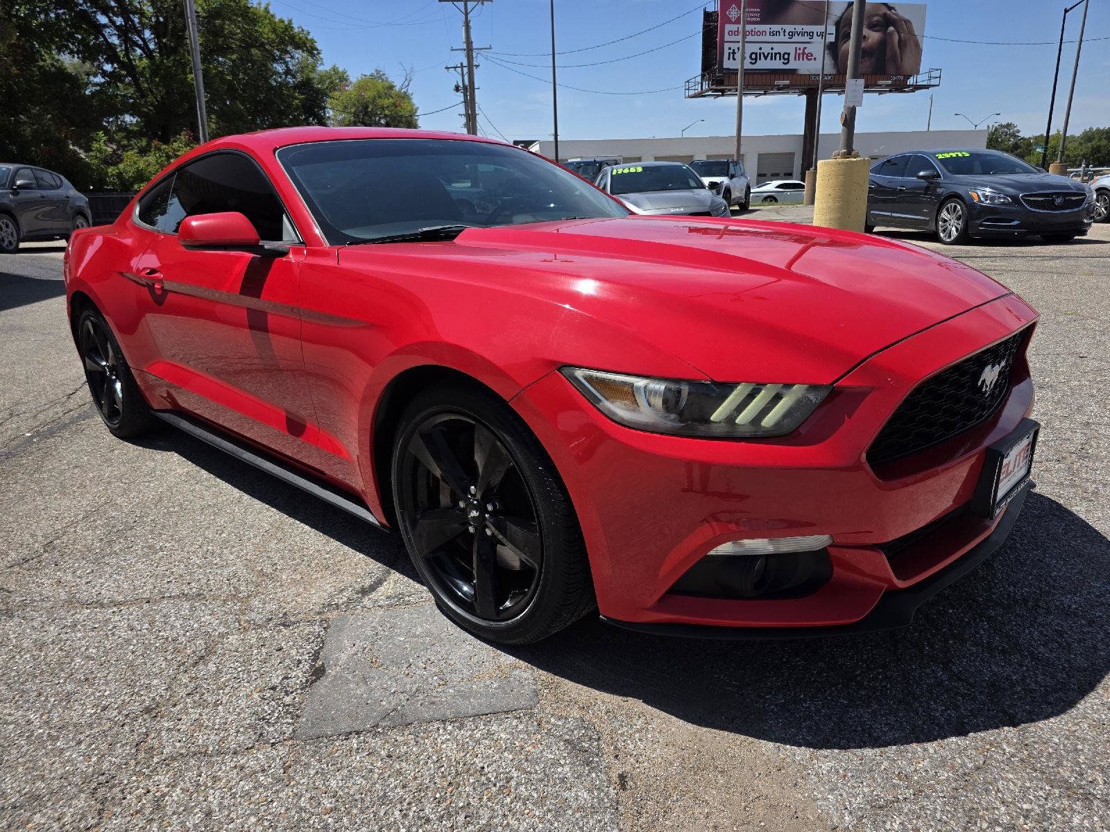 Used 2017 Ford Mustang Coupe w/ Ecoboost Performance Package RWD image 3