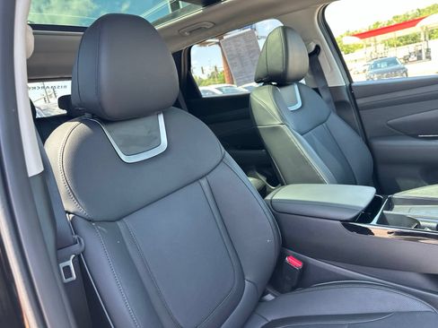 Used 2025 Hyundai Tucson Limited AWD/4WD image 36