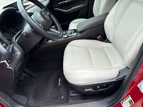 Used 2022 MAZDA CX-30 AWD 2.5 S w/ Premium Package image 21