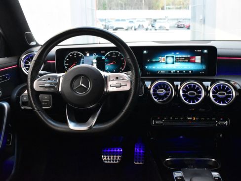 Used 2020 Mercedes-Benz CLA 250 image 29