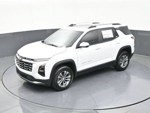 New 2026 Chevrolet Equinox LT w/ Convenience Package II FWD image 64
