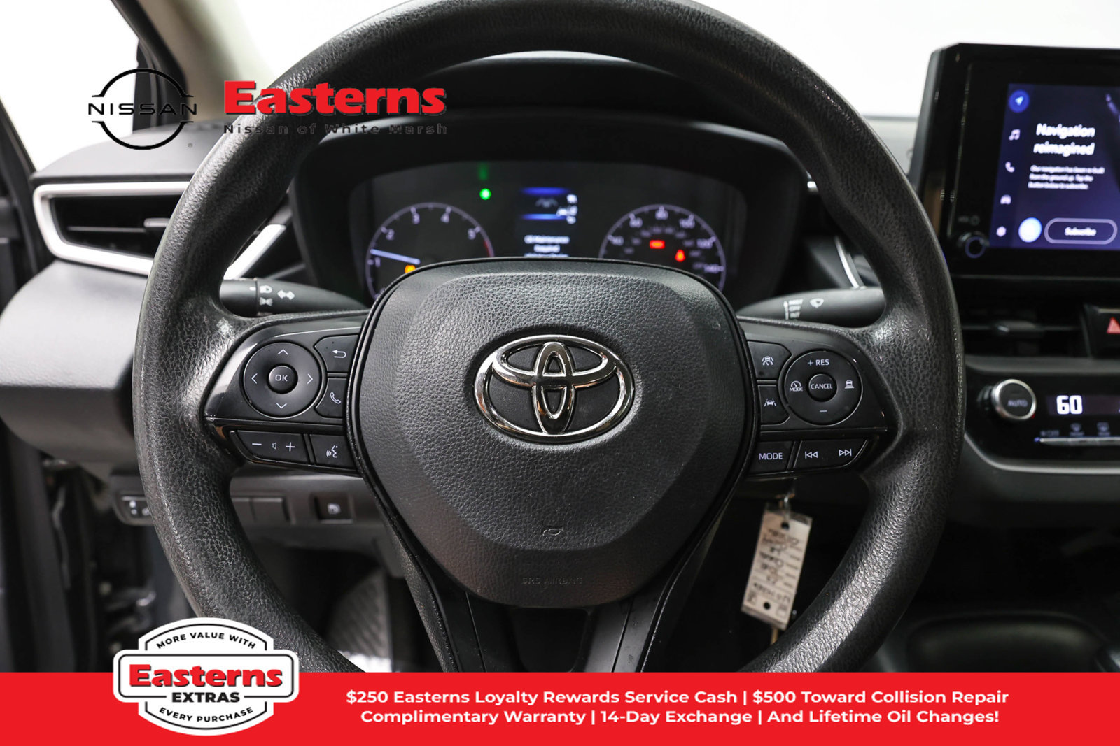 Used 2023 Toyota Corolla LE w/ Carpet Mat Package (TMS) FWD image 12