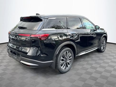 Certified 2026 INFINITI QX60 Luxe w/ Cargo Package FWD image 6