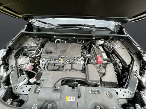 Certified 2024 Toyota RAV4 LE FWD image 31