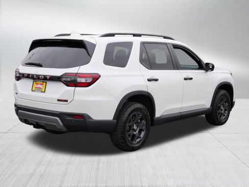 Used 2026 Honda Pilot TrailSport image 7