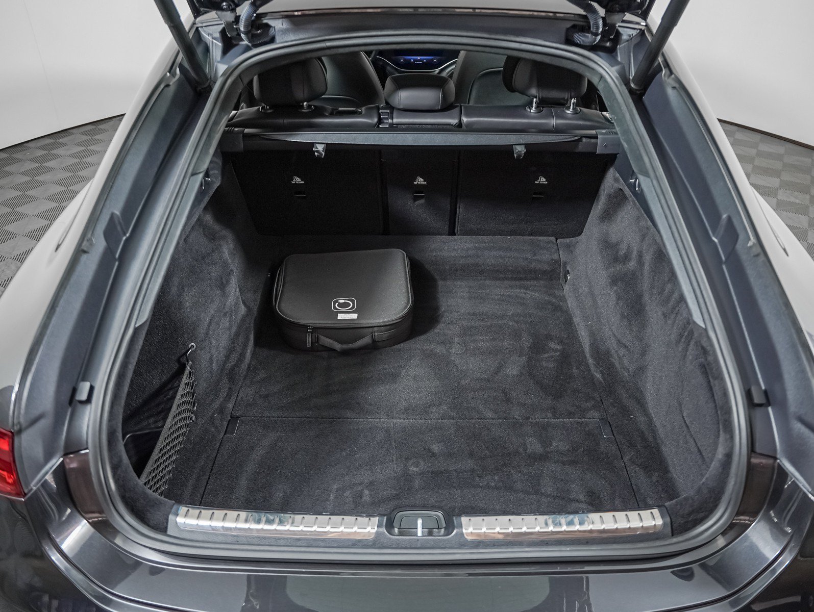 Certified 2023 Mercedes-Benz EQS 580 4MATIC Sedan image 10