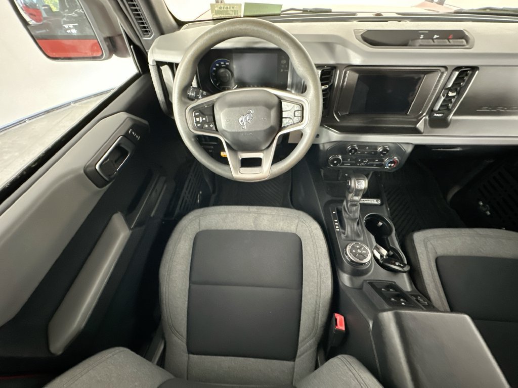 Used 2022 Ford Bronco 4-Door AWD/4WD image 9