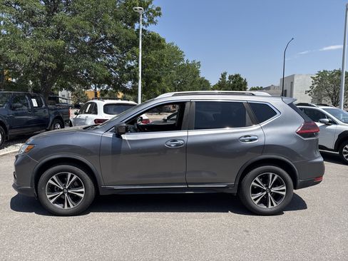 Used 2018 Nissan Rogue SL AWD/4WD image 4