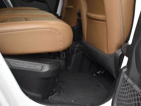 Used 2021 Jeep Wrangler Unlimited Sahara image 17