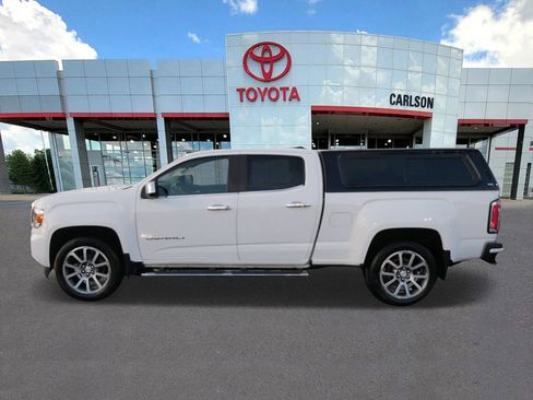 Used 2021 GMC Canyon Denali image 7