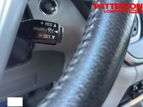 Used 2020 Toyota Sienna XLE w/ XLE Navigation Package FWD image 16