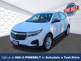 Used 2022 Chevrolet Equinox LS video 1