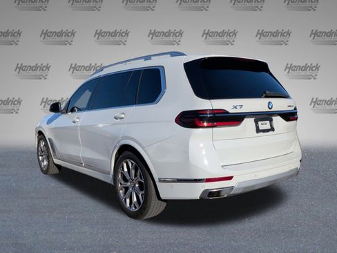 Certified 2023 BMW X7 xDrive40i w/ Premium Package image 10