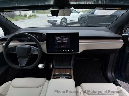 Used 2026 Tesla Model X AWD/4WD image 13