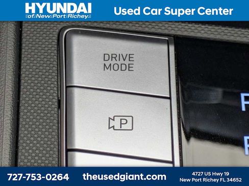 Used 2025 Hyundai Elantra SE FWD image 22