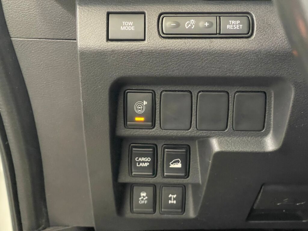 Used 2023 Nissan Frontier PRO-4X w/ Technology Package AWD/4WD image 20