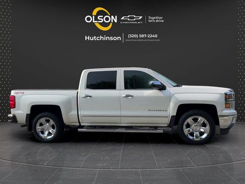 Used 2015 Chevrolet Silverado 1500 LTZ AWD/4WD image 6