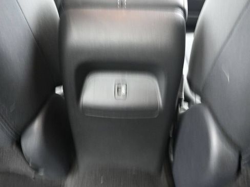 Used 2024 Nissan Sentra SV FWD image 41