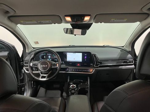 Used 2024 Kia Sportage EX image 18