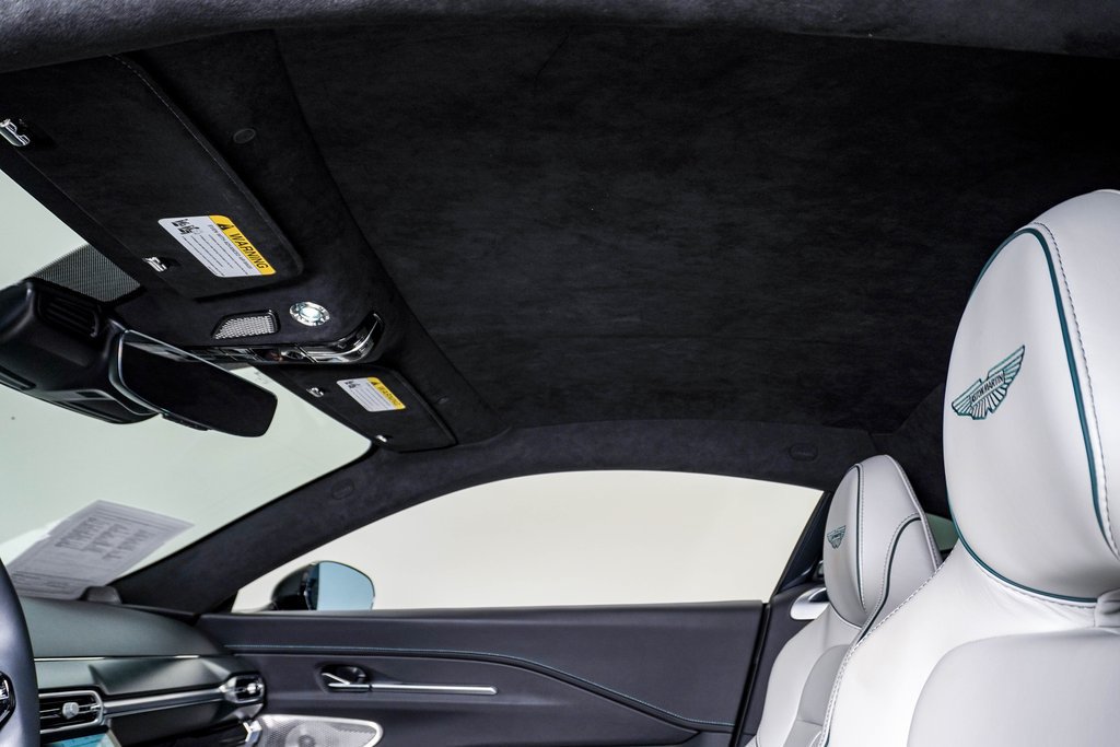 Used 2026 Aston Martin V8 Vantage Roadster RWD image 23