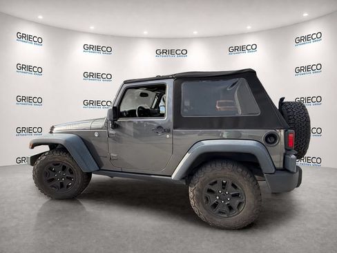 Used 2018 Jeep Wrangler Sport AWD/4WD image 5
