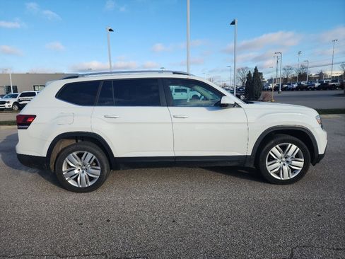 Used 2019 Volkswagen Atlas SE w/ Towing Package image 8