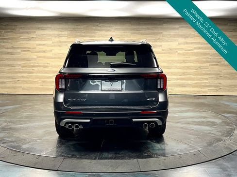 Used 2025 Ford Explorer Platinum w/ Ultimate Package AWD/4WD image 21