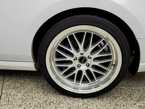 Used 2014 Ford Mustang GT image 9