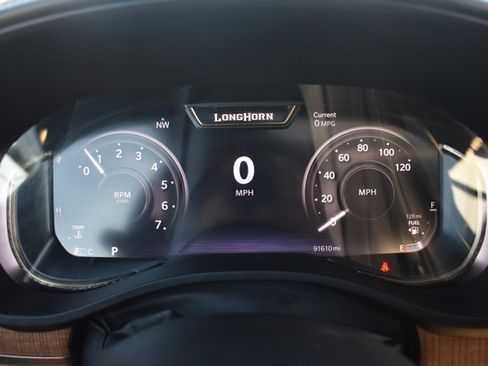 Used 2023 RAM 1500 Limited w/ Body Color Bumper Group image 23