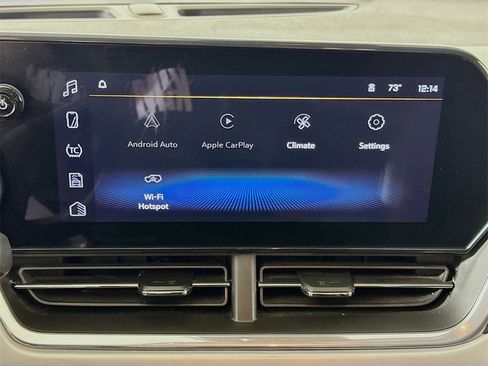 Used 2024 Chevrolet Trax LT image 12