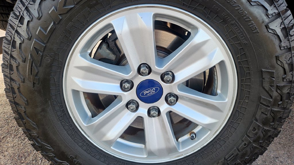 Used 2016 Ford F150 XLT AWD/4WD image 16