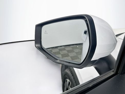 Used 2025 Kia Sportage EX FWD image 16