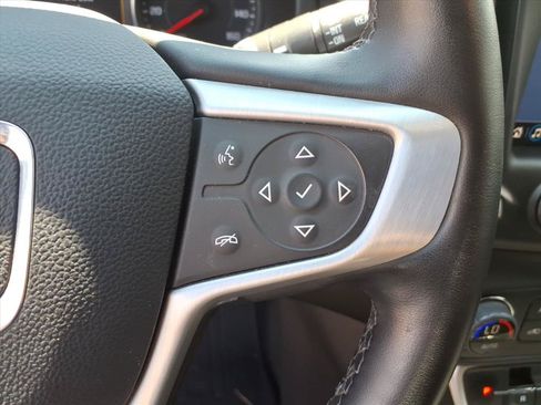 Used 2023 GMC Terrain SLT w/ Infotainment Package II AWD/4WD image 26