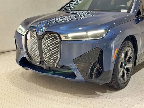 Certified 2024 BMW iX xDrive50 w/ Premium Package AWD/4WD image 2