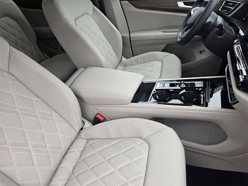 New 2026 Volkswagen Atlas SEL Premium R-Line image 12