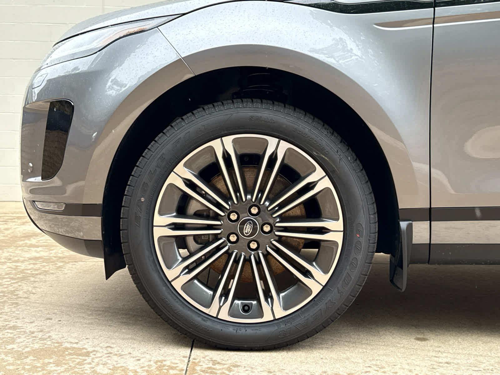 Used 2026 Land Rover Range Rover Evoque S AWD/4WD image 6