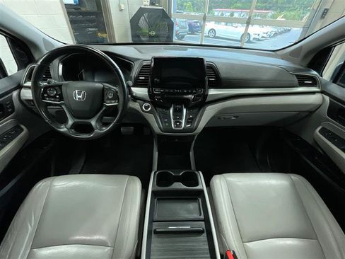 Used 2019 Honda Odyssey EX-L image 24