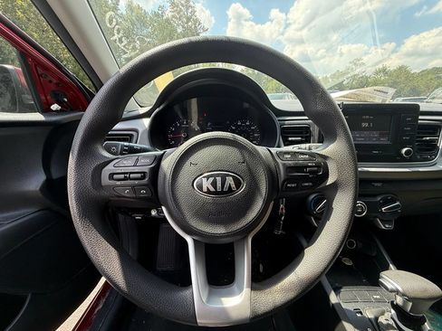 Used 2018 Kia Rio S FWD image 9