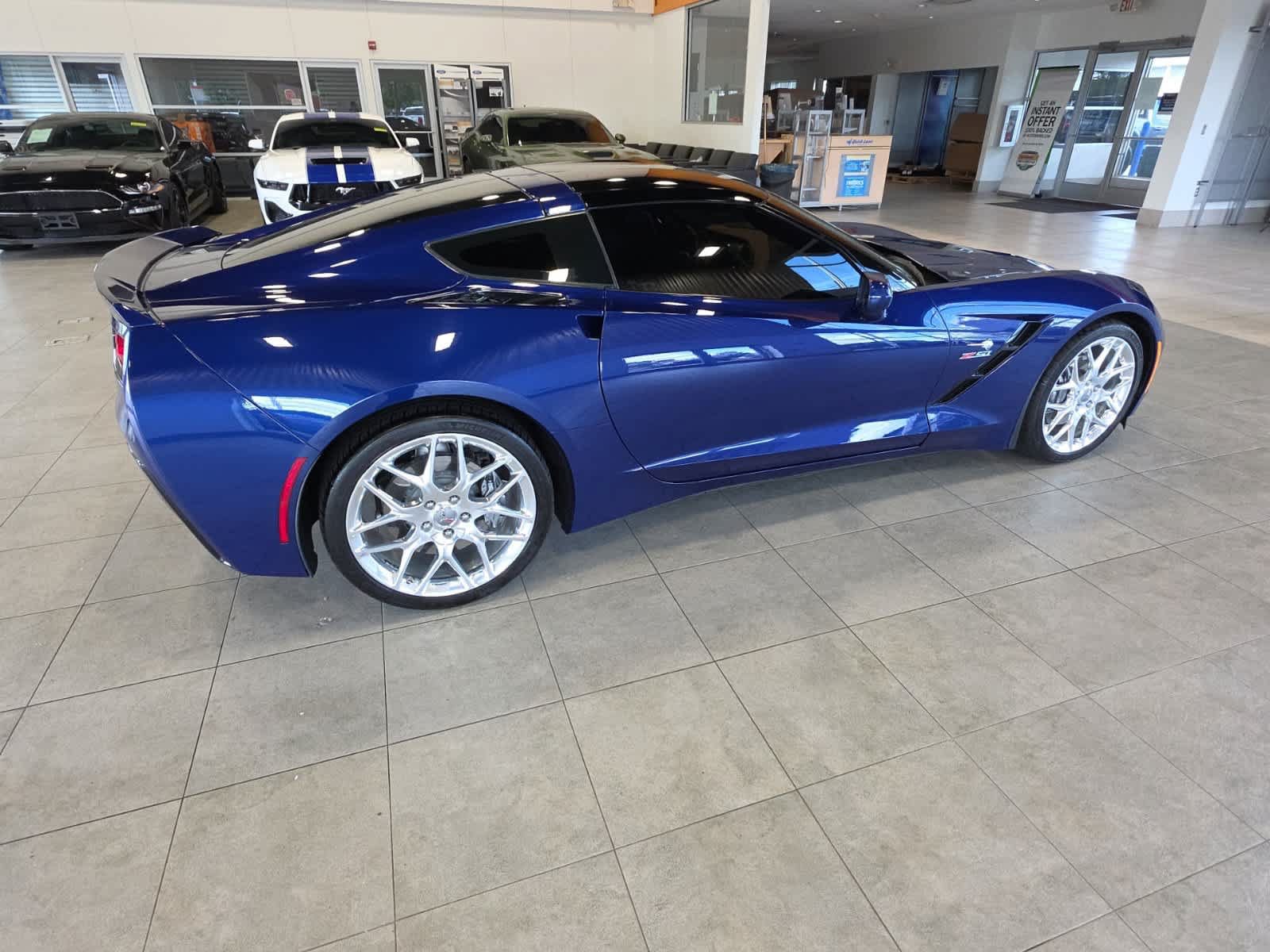 Used 2019 Chevrolet Corvette Stingray Coupe w/ 2LT Preferred Equipment Group RWD image 6