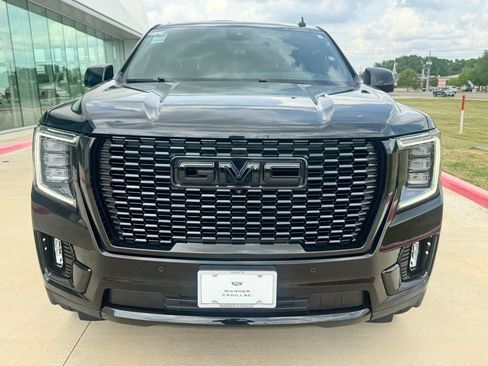 Used 2024 GMC Yukon Denali Ultimate image 8