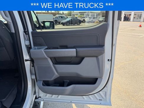 Used 2024 Ford F150 XLT w/ Equipment Group 302A MID RWD image 36